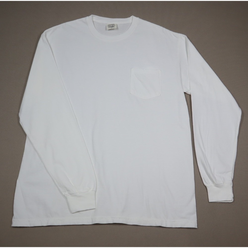 Comfort Colors White Long‎ Sleeved Pocket Tee - Size L